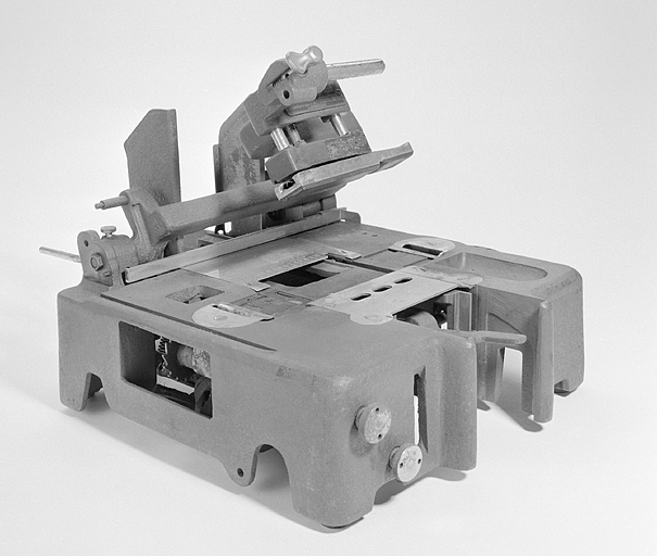Vue d'ensemble, de trois quarts gauche. © Jérôme Mongreville / Région Bourgogne-Franche-Comté, Inventaire du patrimoine - 2003