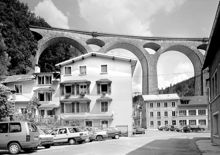 Elévation latérale gauche. © Yves Sancey / Région Bourgogne-Franche-Comté, Inventaire du patrimoine - 2003