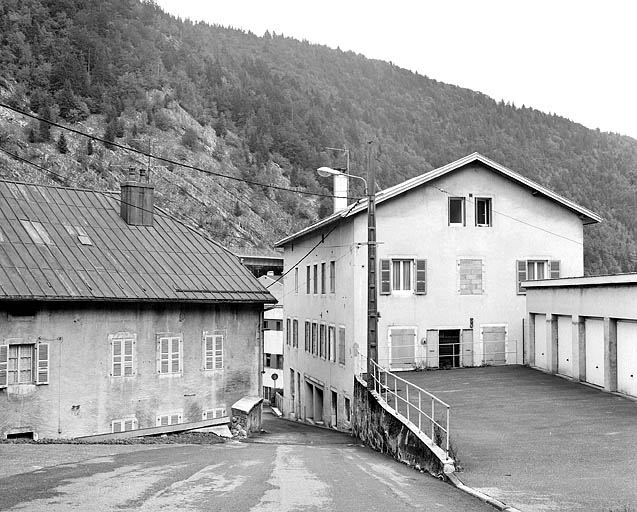 Immeuble : élévation occidentale. © Yves Sancey / Région Bourgogne-Franche-Comté, Inventaire du patrimoine - 2003