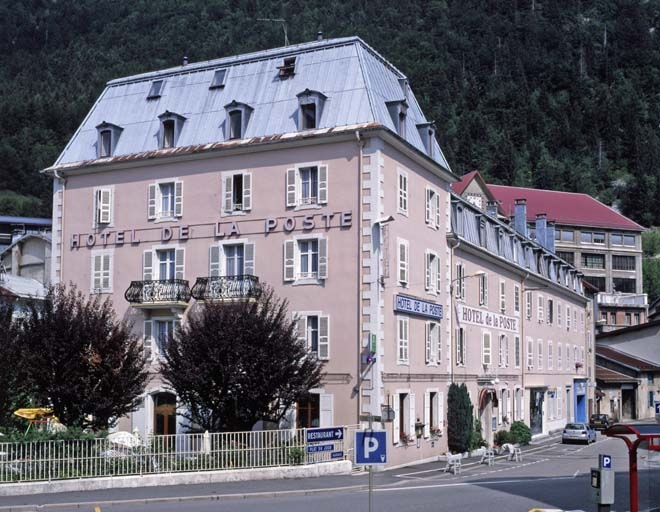 Vue d'ensemble, depuis le sud-ouest. © Yves Sancey / Région Bourgogne-Franche-Comté, Inventaire du patrimoine - 2003