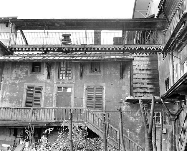 Aile sud. © Yves Sancey / Région Bourgogne-Franche-Comté, Inventaire du patrimoine - 2003