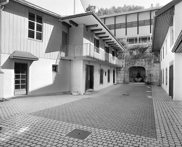 Ancienne dépendance nord. © Yves Sancey / Région Bourgogne-Franche-Comté, Inventaire du patrimoine - 2003