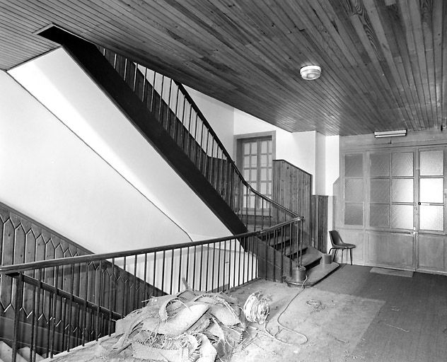 Escalier : un palier. © Yves Sancey / Région Bourgogne-Franche-Comté, Inventaire du patrimoine - 2003