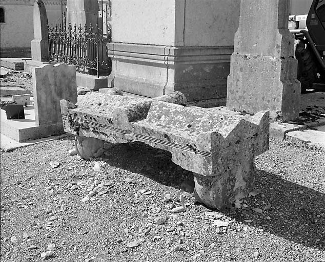 Vue de trois quarts. © Yves Sancey / Région Bourgogne-Franche-Comté, Inventaire du patrimoine - 2003