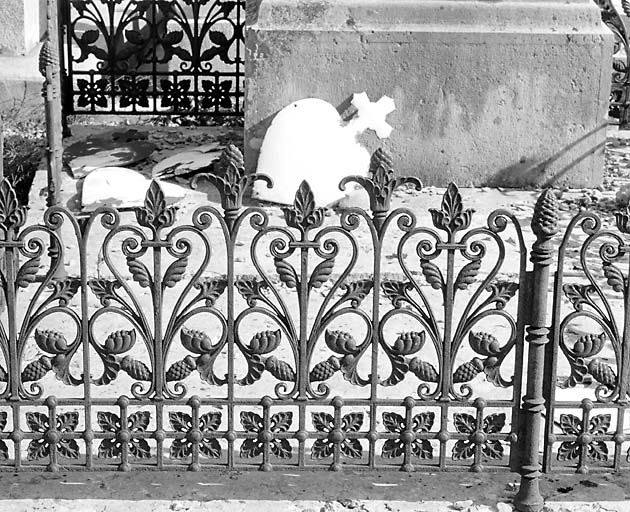 Face antérieure : détail. © Yves Sancey / Région Bourgogne-Franche-Comté, Inventaire du patrimoine - 2003