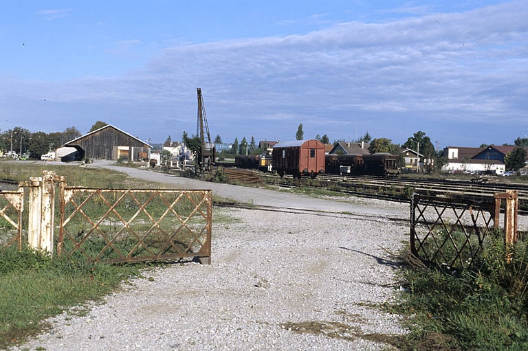Vue d'ensemble de la grue et des voies, depuis le sud-est. © Yves Sancey / Région Bourgogne-Franche-Comté, Inventaire du patrimoine - 2004