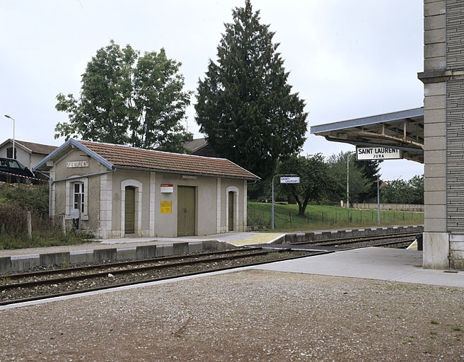 Abri-lampisterie. © Yves Sancey / Région Bourgogne-Franche-Comté, Inventaire du patrimoine - 2004