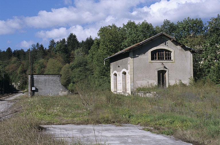 Entrepôt commercial du 19e siècle. © Yves Sancey / Région Bourgogne-Franche-Comté, Inventaire du patrimoine - 2004