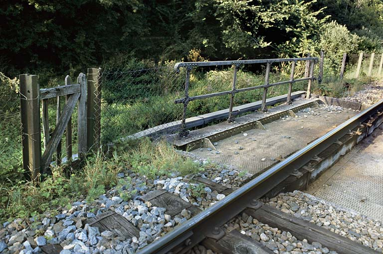 Vue d'ensemble, depuis la voie côté La Cluse (sud-ouest). © Yves Sancey / Région Bourgogne-Franche-Comté, Inventaire du patrimoine - 2005