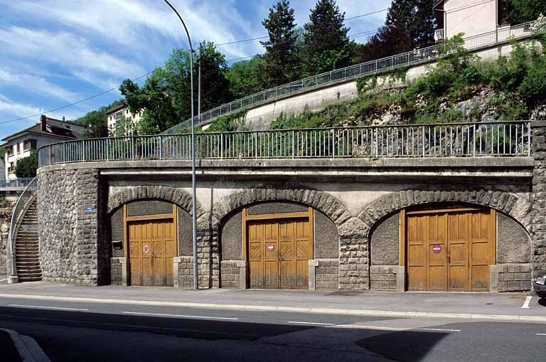 Arches de la rampe d'accès. © Yves Sancey / Région Bourgogne-Franche-Comté, Inventaire du patrimoine - 2005