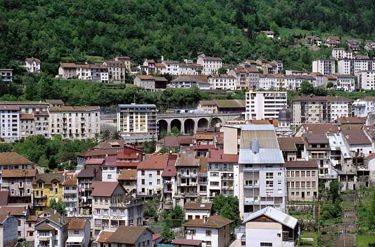 Vue d'ensemble, depuis le sud-est. © Yves Sancey / Région Bourgogne-Franche-Comté, Inventaire du patrimoine - 2005