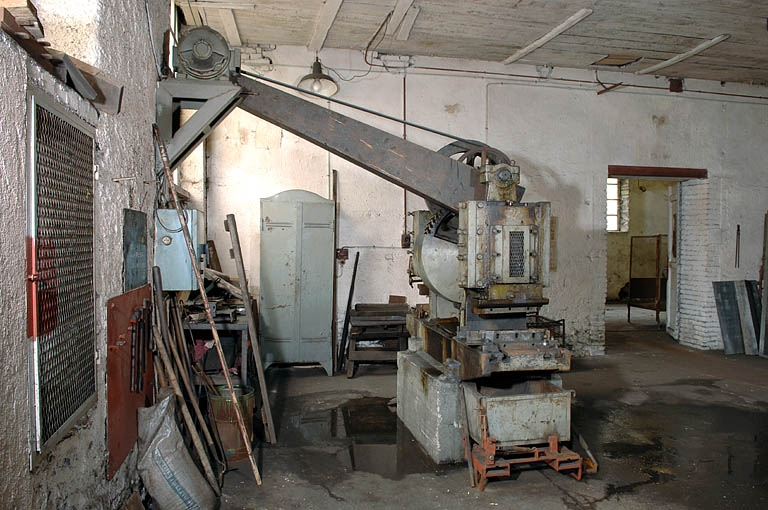 Vue d'ensemble depuis l'ouest. © Jérôme Mongreville / Région Bourgogne-Franche-Comté, Inventaire du patrimoine - 2005 Vue d'ensemble depuis l'ouest. © Jérôme Mongreville / Région Bourgogne-Franche-Comté, Inventaire du patrimoine - 2005