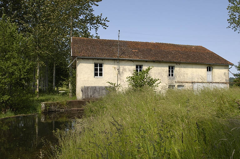 Façade antérieure. © Jérôme Mongreville / Région Bourgogne-Franche-Comté, Inventaire du patrimoine - 2005