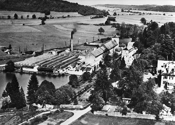 Vue aérienne du tissage. © Jérôme  Mongreville (reproduction) / Région Bourgogne-Franche-Comté, Inventaire du patrimoine - 2005