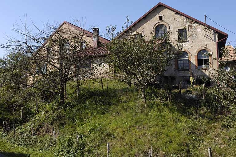 Pignons est de l'atelier de fabrication. © Jérôme Mongreville / Région Bourgogne-Franche-Comté, Inventaire du patrimoine - 2005