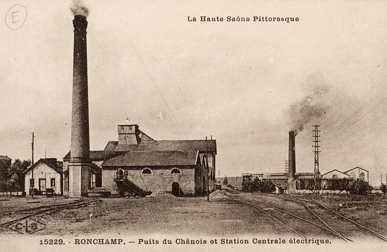 La Haute-Saône pittoresque. Ronchamp - Puits du Chânois et Station Centrale électrique. © Jérôme  Mongreville (reproduction) / Région Bourgogne-Franche-Comté, Inventaire du patrimoine - 2005 La Haute-Saône pittoresque. Ronchamp - Puits du Chânois et Station Centrale électrique. © Jérôme  Mongreville (reproduction) / Région Bourgogne-Franche-Comté, Inventaire du patrimoine - 2005
