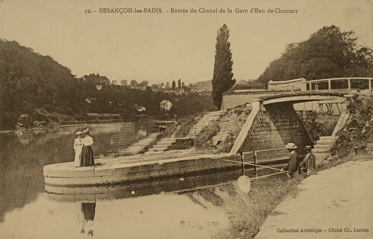 Besançon-les-Bains. - Entrée du Chenal de la Gare d'Eau de Chamars, avant 1912 ? © Yves  Sancey (reproduction) / Région Bourgogne-Franche-Comté, Inventaire du patrimoine - 2006
