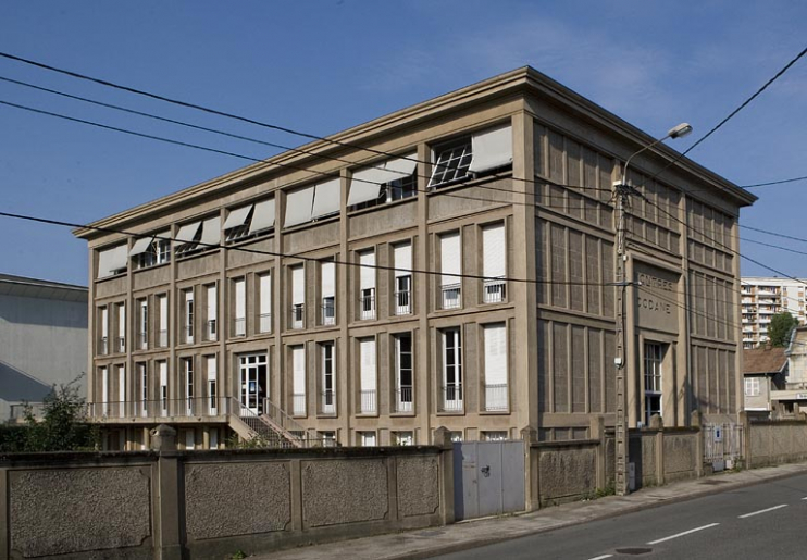 Façades antérieure et latérale gauche. © Yves Sancey / Région Bourgogne-Franche-Comté, Inventaire du patrimoine - 2006 Façades antérieure et latérale gauche. © Yves Sancey / Région Bourgogne-Franche-Comté, Inventaire du patrimoine - 2006