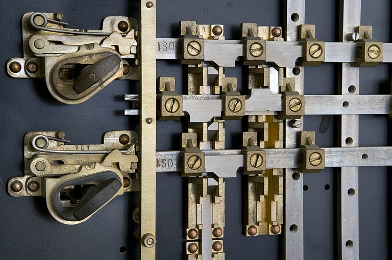 Clefs, barres, picots et cavaliers : détail. © Yves Sancey / Région Bourgogne-Franche-Comté, Inventaire du patrimoine - 2006