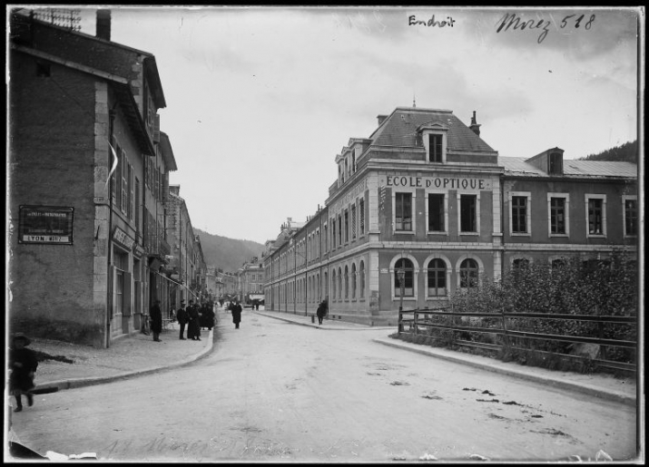 [Façades postérieure et latérale droite], 1er quart 20e siècle. © Laurent Poupard / Région Bourgogne-Franche-Comté, Inventaire du patrimoine - 2006