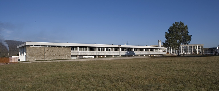 Vue d'ensemble : internat, externat. © Yves Sancey / Région Bourgogne-Franche-Comté, Inventaire du patrimoine - 2006