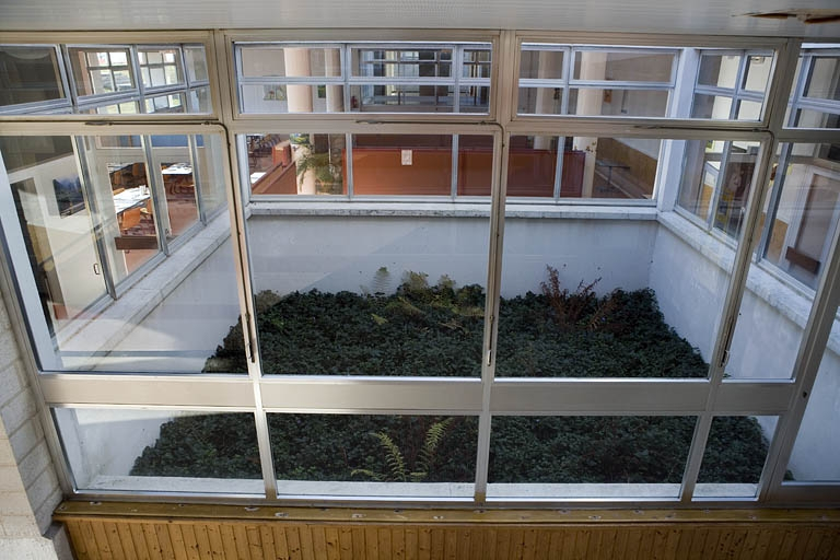 Jardin intérieur. © Yves Sancey / Région Bourgogne-Franche-Comté, Inventaire du patrimoine - 2006
