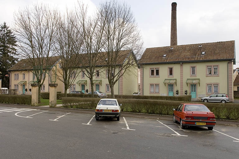 Cité ouvrière Tournesac. © Jérôme Mongreville / Région Bourgogne-Franche-Comté, Inventaire du patrimoine - 2006