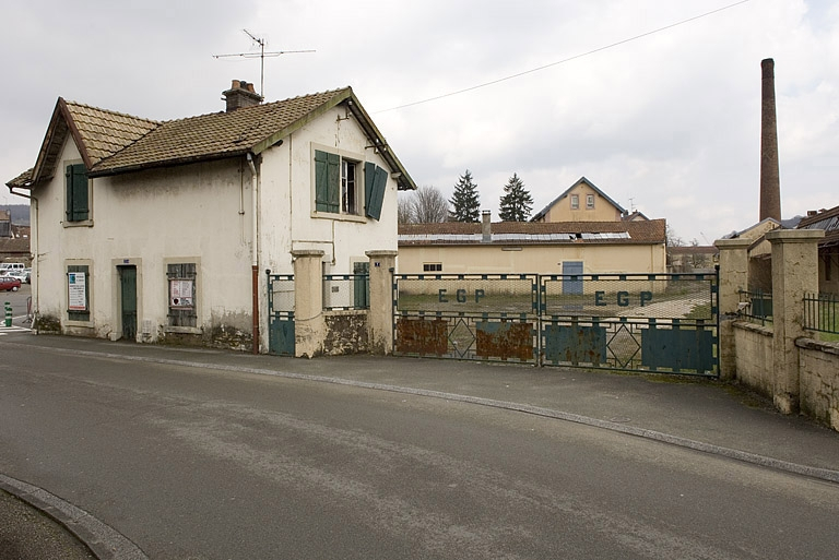 L'entrée du tissage. © Jérôme Mongreville / Région Bourgogne-Franche-Comté, Inventaire du patrimoine - 2006