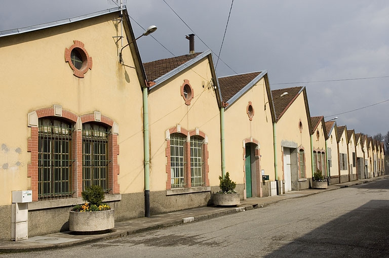 Pignons de sheds. © Jérôme Mongreville / Région Bourgogne-Franche-Comté, Inventaire du patrimoine - 2006