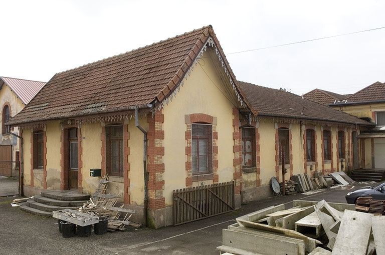 Bâtiments techniques. © Jérôme Mongreville / Région Bourgogne-Franche-Comté, Inventaire du patrimoine - 2006