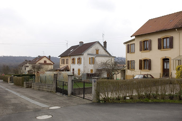Maisons ouvrières rue de Wissembourg (côté pair). © Jérôme Mongreville / Région Bourgogne-Franche-Comté, Inventaire du patrimoine - 2006