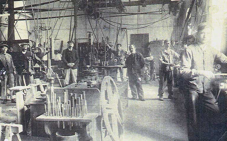 Atelier de mécanique. © Jérôme  Mongreville (reproduction) / Région Bourgogne-Franche-Comté, Inventaire du patrimoine - 2006