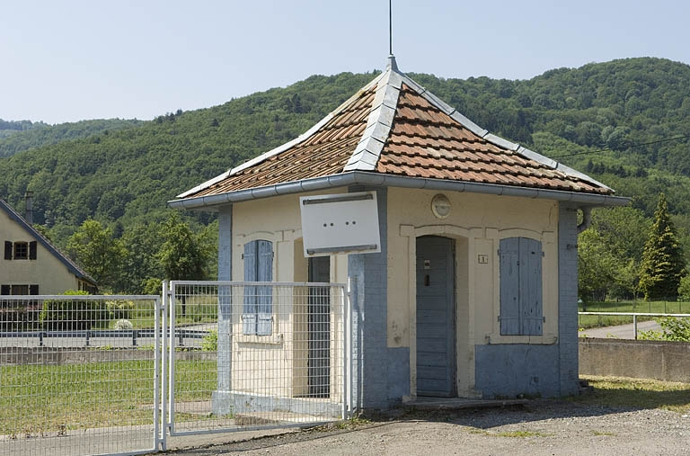 La conciergerie. © Jérôme Mongreville / Région Bourgogne-Franche-Comté, Inventaire du patrimoine - 2006