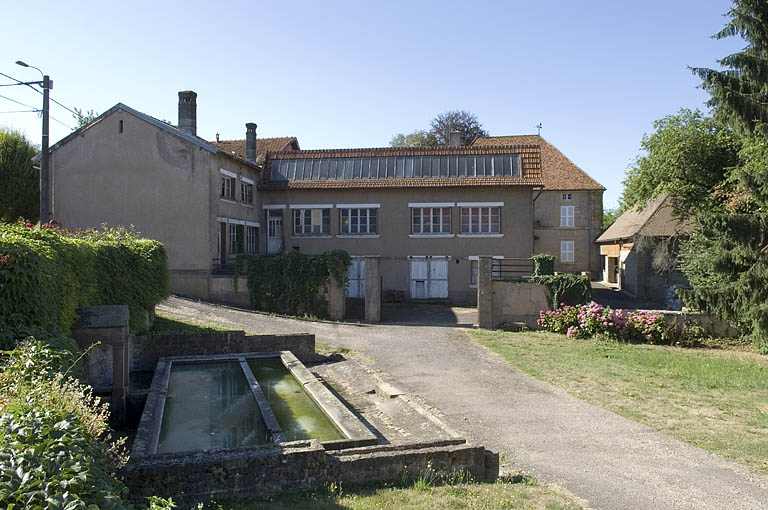 Façades postérieures. © Jérôme Mongreville / Région Bourgogne-Franche-Comté, Inventaire du patrimoine - 2006