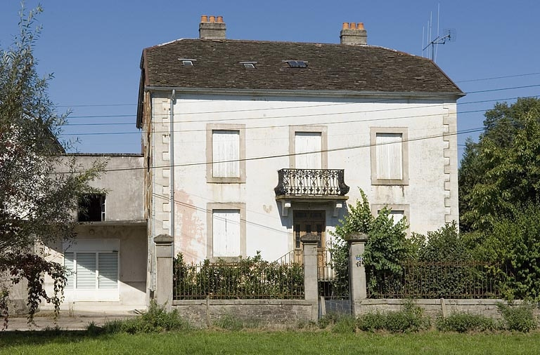 Logement patronal. © Jérôme Mongreville / Région Bourgogne-Franche-Comté, Inventaire du patrimoine - 2006