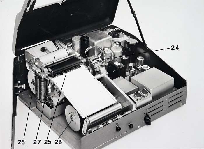 [Chronographe Oméga Time Recorder : mécanisme intérieur, vu de trois quarts gauche], 1954. © Yves Sancey / Région Bourgogne-Franche-Comté, Inventaire du patrimoine - 2007