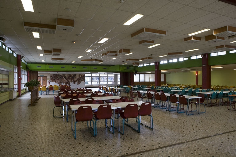 Bâtiment D. Vue salle de restauration. © Yves Sancey / Région Bourgogne-Franche-Comté, Inventaire du patrimoine - 2007