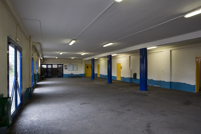 Bâtiment A. Préau. © Yves Sancey / Région Bourgogne-Franche-Comté, Inventaire du patrimoine - 2007