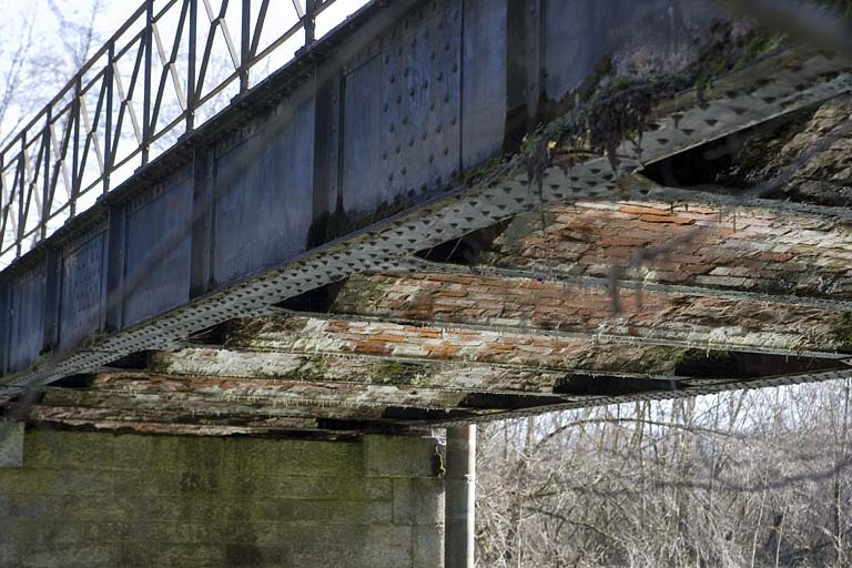 Voûtains en face inférieure du tablier. © Yves Sancey / Région Bourgogne-Franche-Comté, Inventaire du patrimoine - 2007