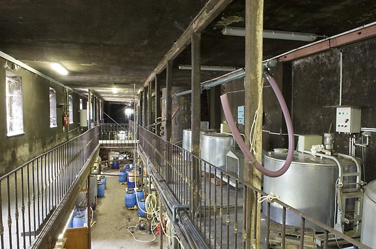 Etage de la cuverie. Vue d'ensemble. © Jérôme Mongreville / Région Bourgogne-Franche-Comté, Inventaire du patrimoine - 2007