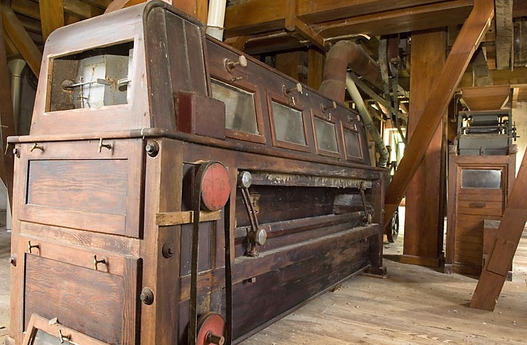 Deuxième étage. Sasseur. Vue de trois quarts. © Jérôme Mongreville / Région Bourgogne-Franche-Comté, Inventaire du patrimoine - 2007