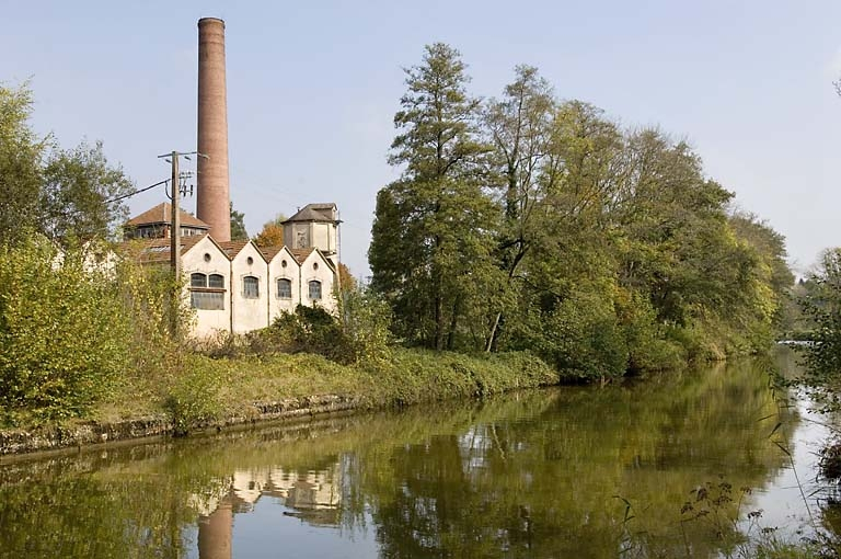 Vue d'ensemble depuis le sud du canal. © Jérôme Mongreville / Région Bourgogne-Franche-Comté, Inventaire du patrimoine - 2007