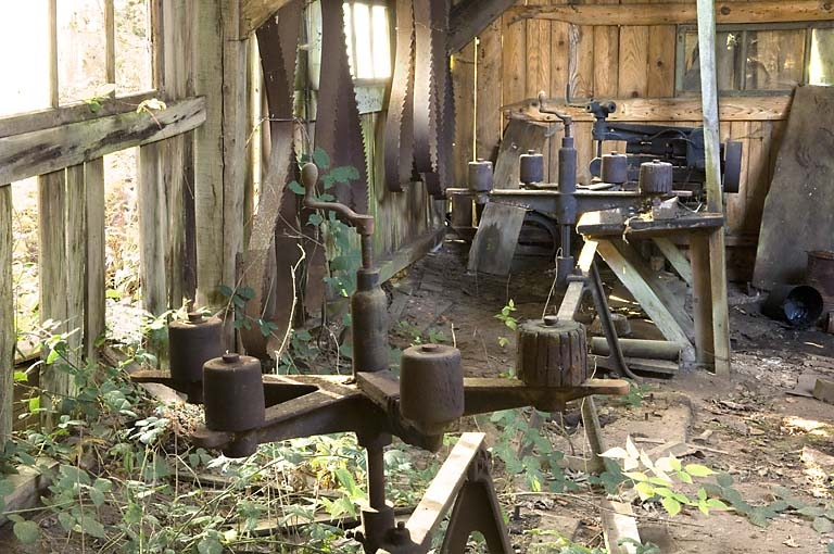 Atelier d'affûtage. © Jérôme Mongreville / Région Bourgogne-Franche-Comté, Inventaire du patrimoine - 2007