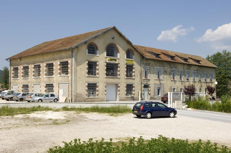 Vue de trois quarts gauche. © Jérôme Mongreville / Région Bourgogne-Franche-Comté, Inventaire du patrimoine - 2007