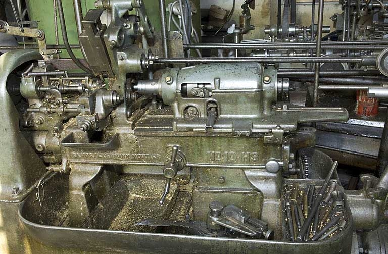 Tour à décolleter 10 HS Jos. Petermann (K). © Jérôme Mongreville / Région Bourgogne-Franche-Comté, Inventaire du patrimoine - 2008