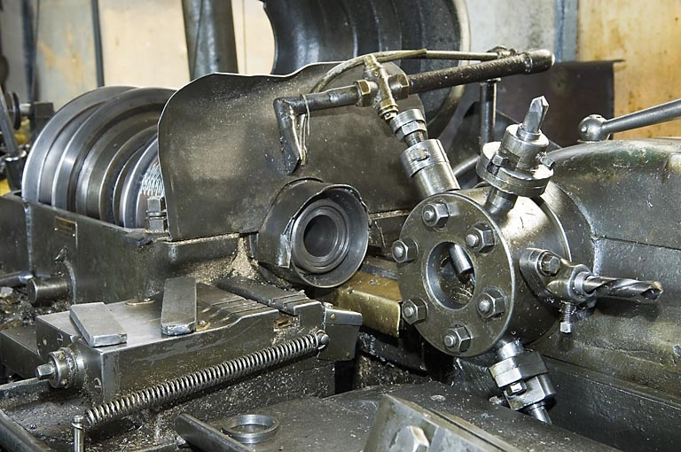 Tour à décolleter Loewe & Co (N). Détail du barillet porte-outils. © Jérôme Mongreville / Région Bourgogne-Franche-Comté, Inventaire du patrimoine - 2008