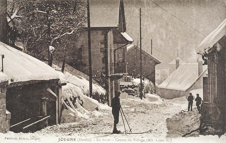 fontaine © Jérôme  Mongreville (reproduction) / Région Bourgogne-Franche-Comté, Inventaire du patrimoine - 2008