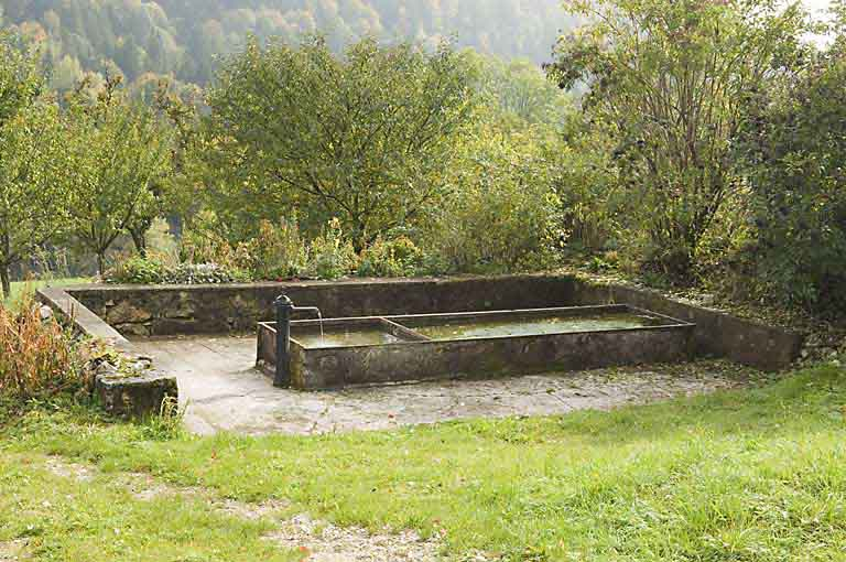 fontaine © Jérôme Mongreville / Région Bourgogne-Franche-Comté, Inventaire du patrimoine - 2008