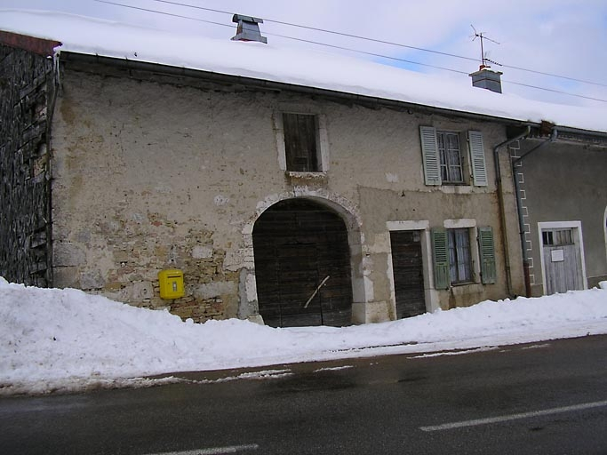 Façade antérieure. © Marie-Pierre Reynet / Région Bourgogne-Franche-Comté, Inventaire du patrimoine - 2008