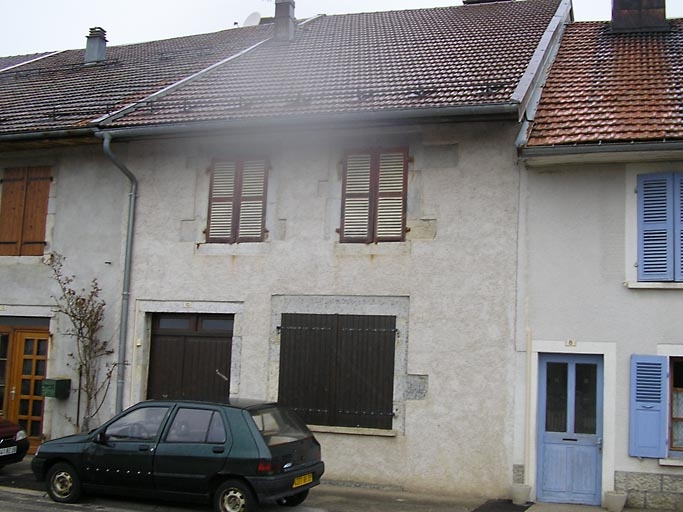 Vue générale sur façade antérieure. © Anne-Laure Madinier / Région Bourgogne-Franche-Comté, Inventaire du patrimoine - 2008